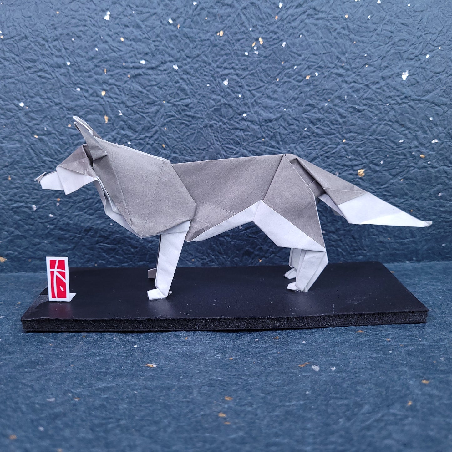 Gray Siberian Husky Dog, Taro's Origami Model (2023)